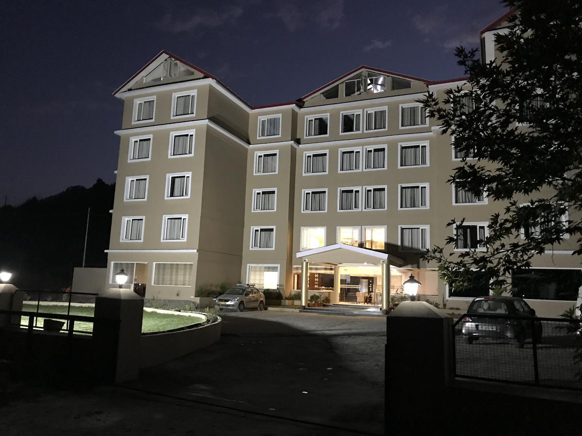 Hotel Maple Retreat Manāli Екстериор снимка