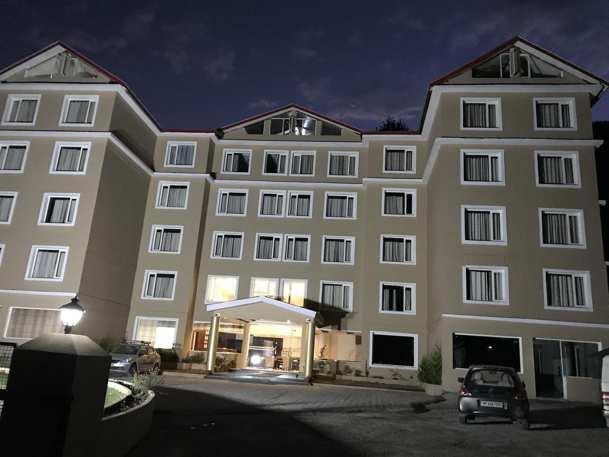 Hotel Maple Retreat Manāli Екстериор снимка