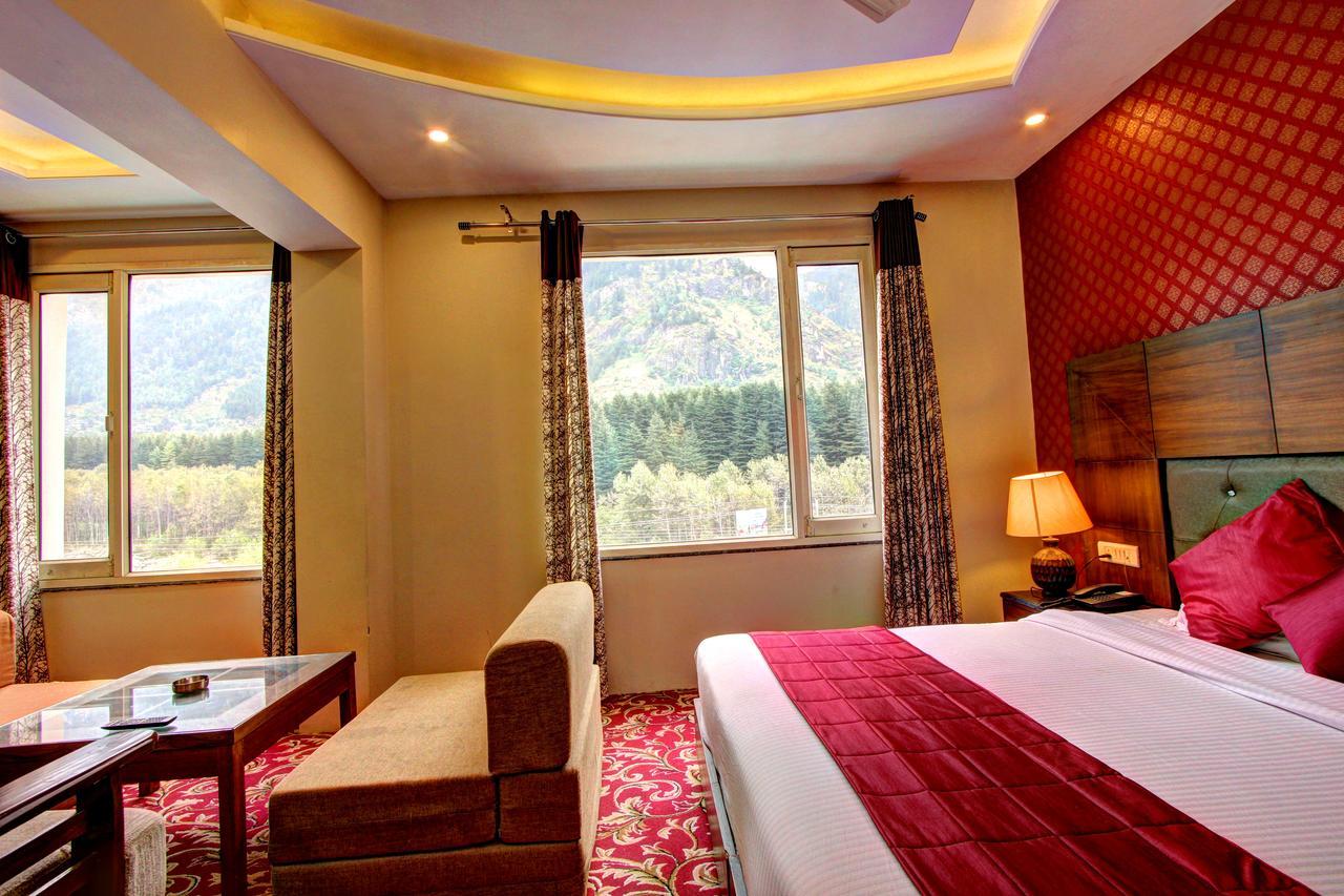 Hotel Maple Retreat Manāli Екстериор снимка